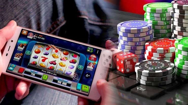 Filipino player managing jilive VIP account on a mobile phone